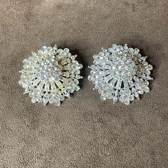 Rhinestone brooches (Your Choice of 1 of 5) - Picture 9 of 11